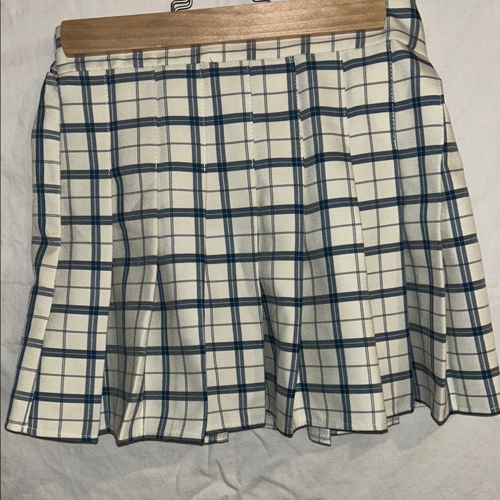 Plaid Pleated Skirt - Blue and White